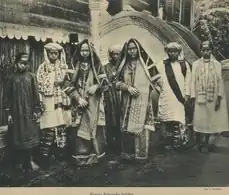 Minangkabau women in songket attire at Sumatra's west coast c. 1915