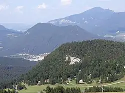 Widok z Malinnégo. Nad Čebraťem Wielki Chocz