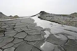 Wulkan w Kompleksie turystycznym wulkanów błotnych w rejonie Apszeron