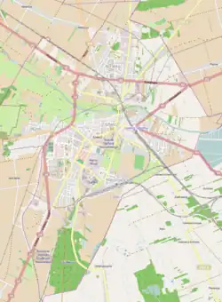 Mapa konturowa Łowicza, u góry znajduje się punkt z opisem „Korabka”