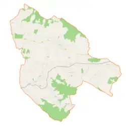 Mapa konturowa gminy Łużna, po lewej nieco na dole znajduje się punkt z opisem „Parafia św. Michała Archanioła”