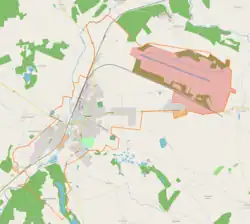 Mapa konturowa Świdwina, blisko centrum na lewo znajduje się punkt z opisem „Zbór Kościoła Bożego w Świdwinie”