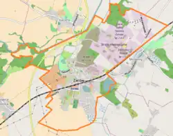 Mapa konturowa Żarowa, blisko centrum na dole znajduje się punkt z opisem „Żarów”