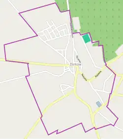 Mapa konturowa Żerkowa, po prawej znajduje się punkt z opisem „Parafia św. Stanisława”