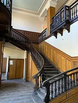 Парадні сходи