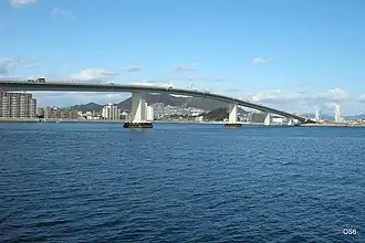 Most łączący Hatsukaichi i Hiroszimę