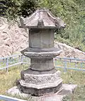 Kamienna stupa