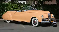 Packard Clipper Darrin Convertible z 1941