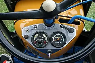 Tablica rozdzielcza Ursusa C-355 z 1973 roku