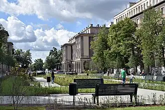 Widok od Alei Róż, Centrum C 1 i 2.