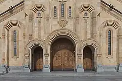 Wejście od strony zachodniej