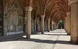 Krużganek neogotycki Pałacu w Kamieńcu