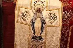 Ornat z miejscowych zbiorów