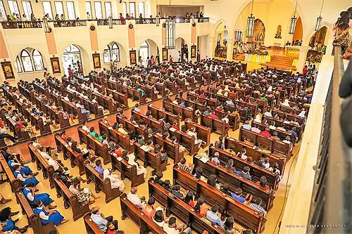 Wnętrze katedry (2020)