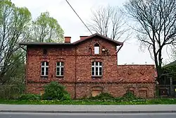 Dom mieszkalny przy ulicy Armii Krajowej 93, powstały w latach 20./30. XX wieku