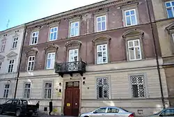 b. siedziba konsulatu Węgier w Krakowie przy ul. Św. Marka 7 (-2009)