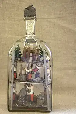 Butelka ze sceną górniczą, aut. Terézia Šimonová, 1974.