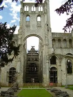 Nawa główna kościoła Notre-Dame