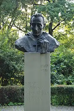 Popiersie kard. Adam Sapiehy – Park im. Henryka Jordana w Krakowie