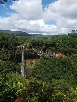 Wodospad Alexandra Falls (2018)