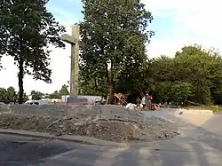 Budowa nowego pomnika w lipcu 2010