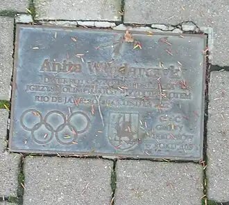 Tablica Anity Włodarczyk