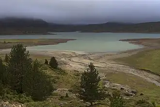 Sztuczny zbiornik na rzece Wjosa (2016)