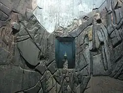 Absyda z Dziewicą z Aránzazu