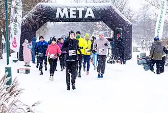 „Botaniczna Piątka” – cykliczne biegi przełajowe na dystansie 5 km