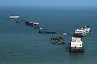 Zachodnie kesony typu Phoenix przy Cap Manvieux