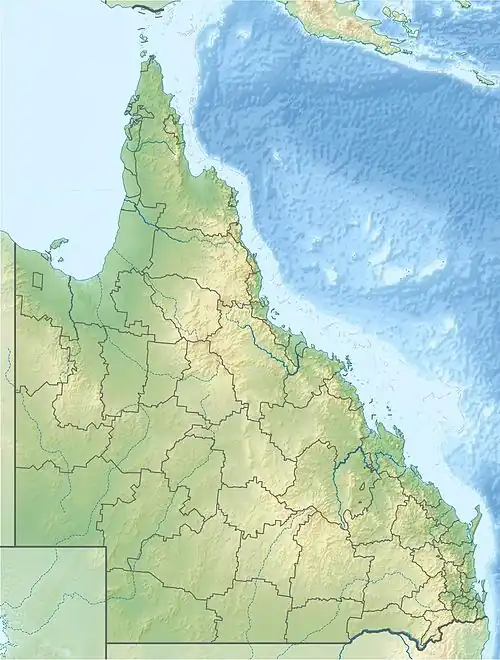 Mapa konturowa Queenslandu, w prawym dolnym rogu znajduje się punkt z opisem „Springbrook”