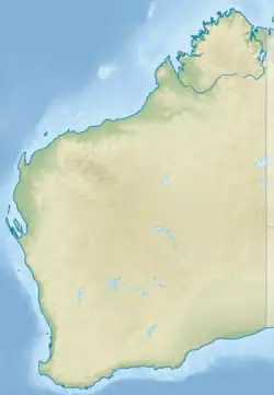 Mapa konturowa Australii Zachodniej, na dole po lewej znajduje się punkt z opisem „Rottnest”