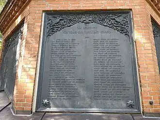 Jedna z tablic pamiątkowych