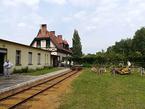 Straupitz (odbudowany tor i drezyny)