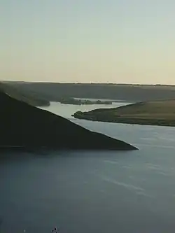 Dniestr kilkanaście kilometrów na wschód od Wełykiej Słobidki (Bakota)