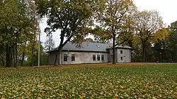 Dawne zabudowania dworskie w Balwierzyszkach (dwór nie istnieje)