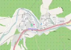 Mapa konturowa Barda, u góry po prawej znajduje się punkt z opisem „Kaplice różańcowe”