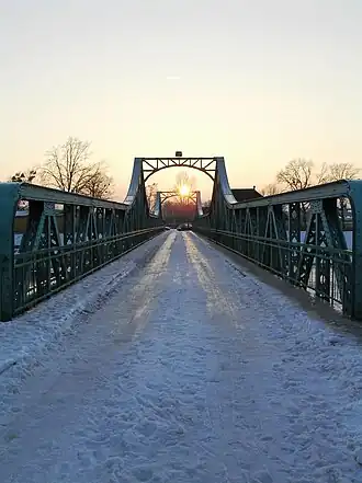 Most Bartoszowicki zimą