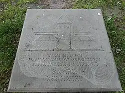 Stara tablica upamiętniająca Basztę Bednarzy (2016)