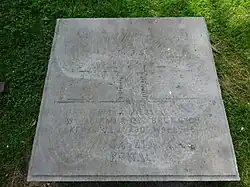 Stara tablica upamiętniająca Basztę Kowali (2016)