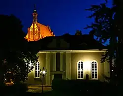 Nocą; w tle katedra bydgoska