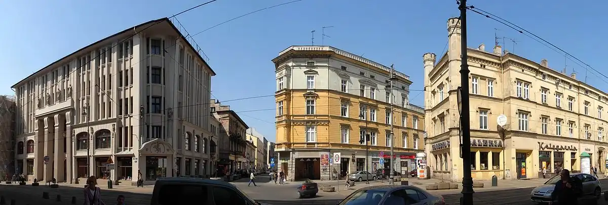 Panorama ulicy Gdańskiej w rejonie skrzyżowania z ul. Dworcową i Pomorską. Dom towarowy Jedynak po lewej