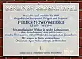 Tablica pamiątkowa na fasadzie kościoła św. Pawła w Berlinie, w którym Feliks Nowowiejski do 1909 był organistą i dyrygentem chóru