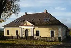 Plebania w Bezděkovie