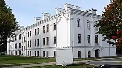 Budynek koszarowy – obecnie POSG