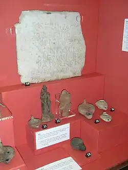 Gablota „Rzymska Izis”