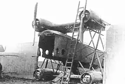 Uszkodzony w wyniku zderzenia francuski samolot bombowy Blériot 71