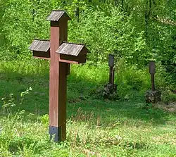 Krzyż jednoramienny i wejście