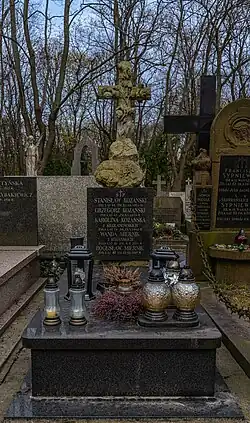 Grób Bogusława Miernika na cmentarzu Powązkowskim