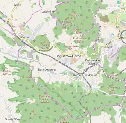 Mapa konturowa Boguszowa-Gorców, blisko centrum na dole znajduje się punkt z opisem „Stary Lesieniec”